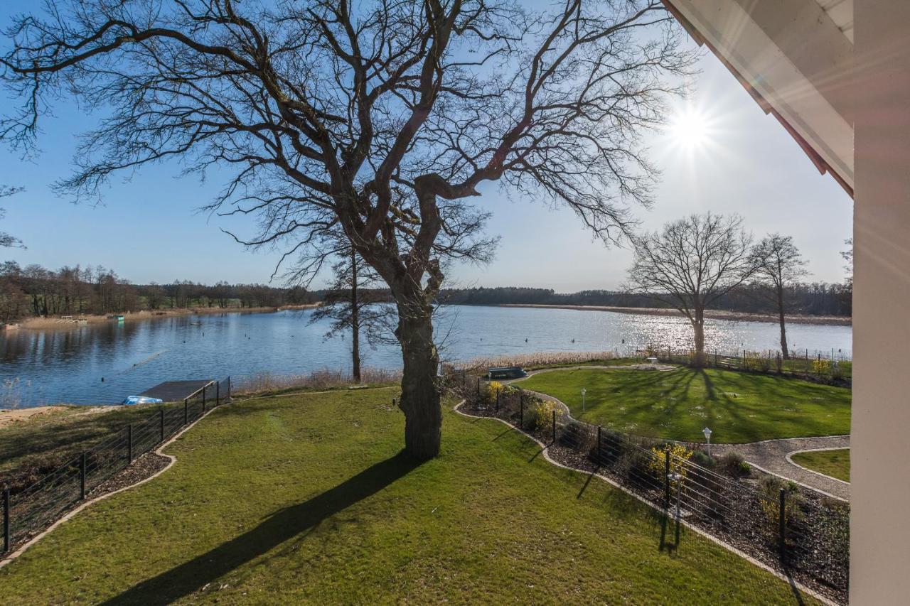 5 Sterne Ferienhaus Direkt Am See Mit Sauna-Kamin-Garten كراكو آم زيه المظهر الخارجي الصورة